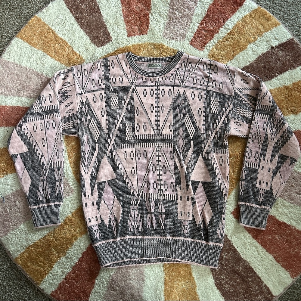 VINTAGE Rayon Koman grey and pink patterned sweater